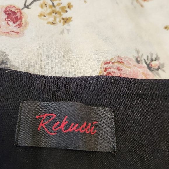Rekucci sz 8 petite black capri pants - Picture 2 of 5
